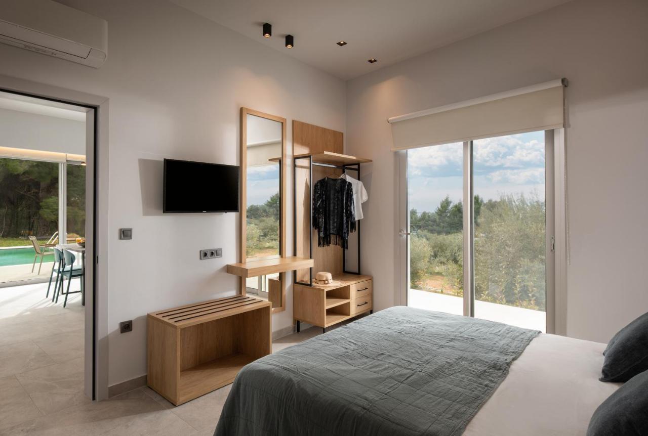 Nikiti Botanic Pool Suites Экстерьер фото